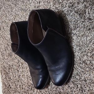 EUC Dansko Wedge Boot